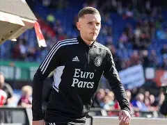 哈哈体育官网-窗口期体能课后，费耶诺德刷新队史纪录备战亚冠，更衣室稳定，球队文化再被提及