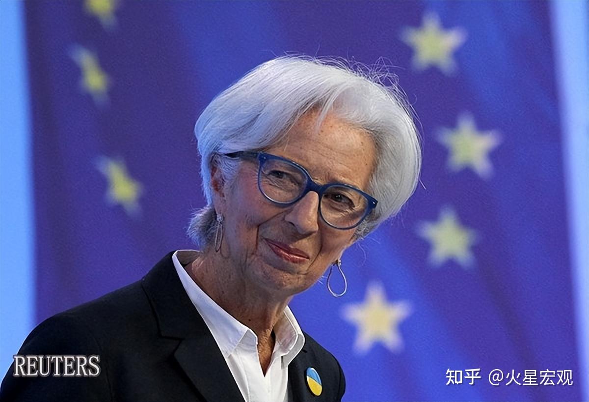 里昂迎欧超杯关键赛；清晨临场应变；压力陡增；团队化学反应显著