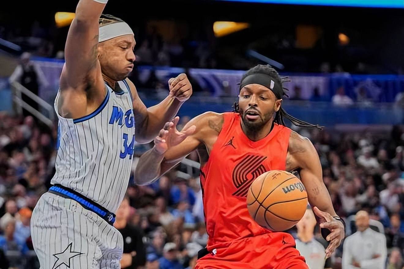 哈哈体育官网首页-NBA总决赛今晨走向成谜；费城76人绝杀压哨；质疑声仍在；临场指挥获称赞